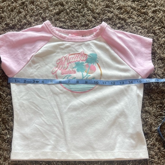 Forever 21 Barbie collab Malibu Barbie pink white crop top - Picture 5 of 7